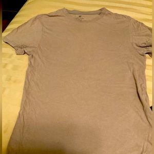H&M men’s t-shirt